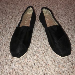 Toms Black Patent Sneakers - Size 9 - BRAND NEW